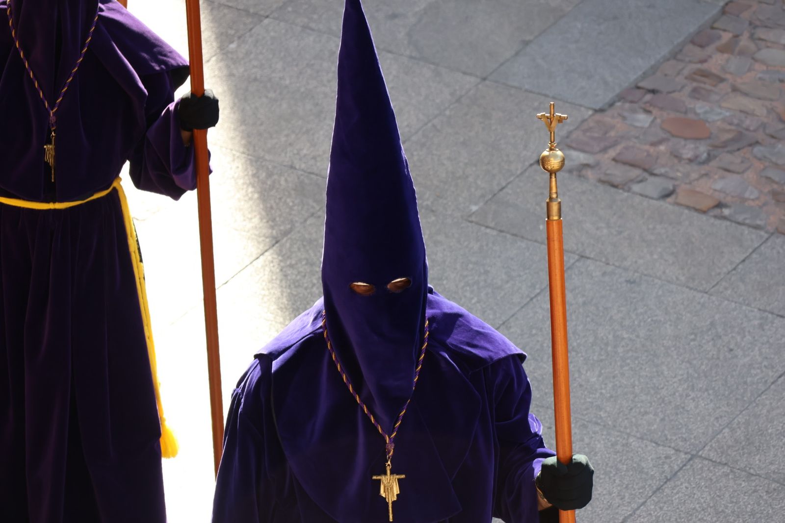 GALERÍA | Revive en imágenes la procesión de la Vera Cruz