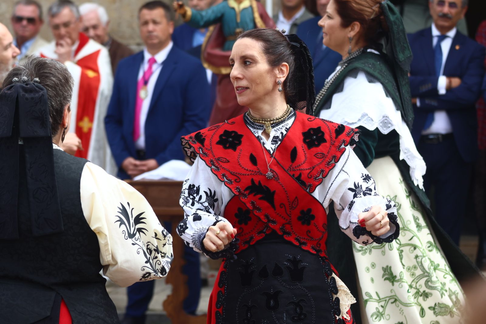 Santa Misa y Procesión en honor a San marcos en Doñinos