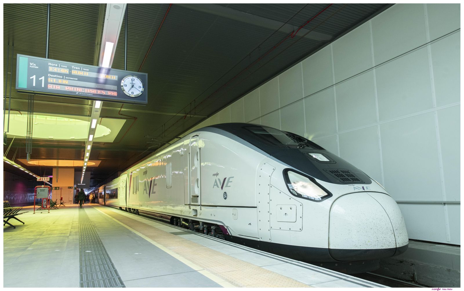 AVE S106 en León. Archivo