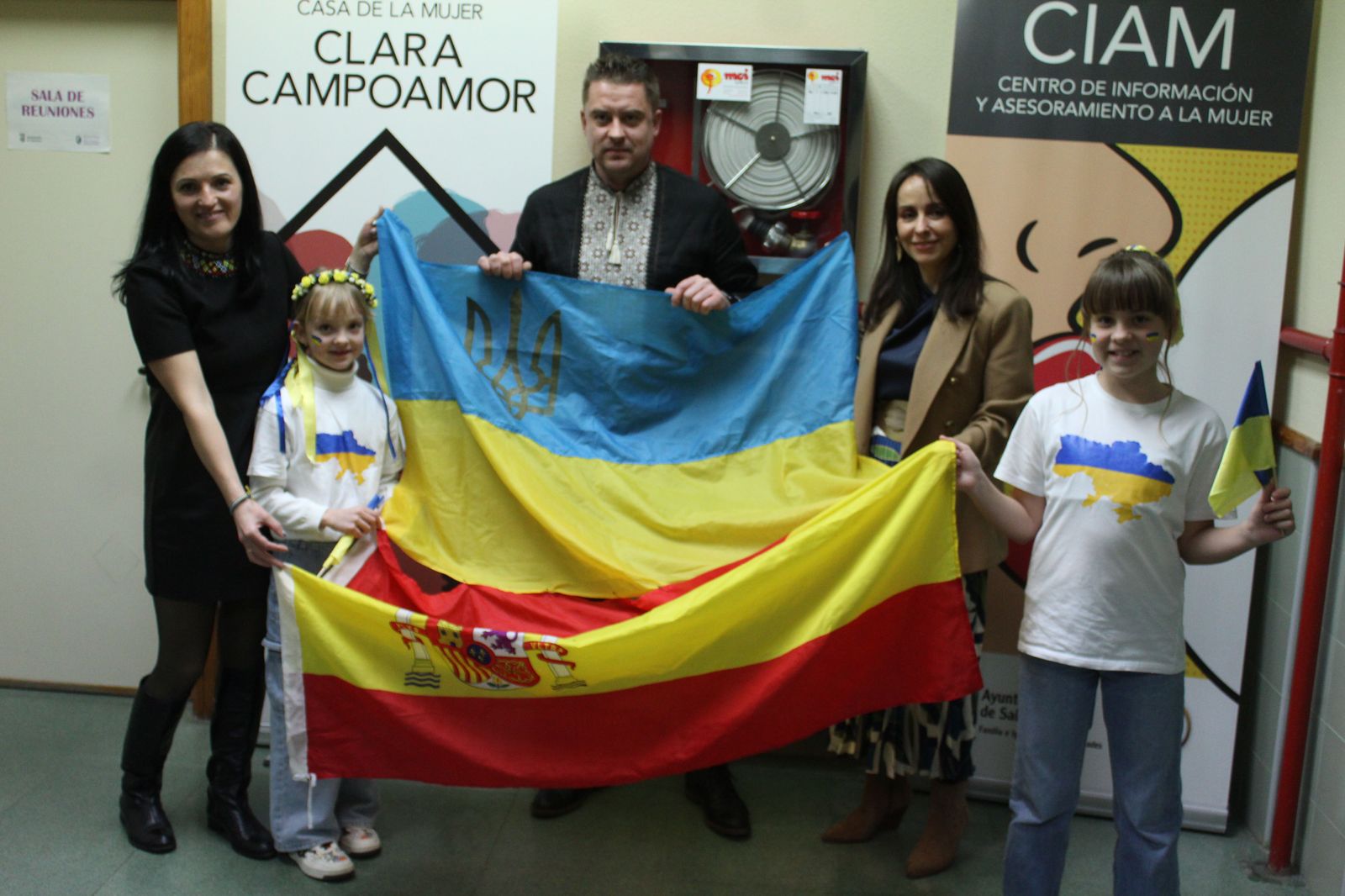 Acto con motivo del segundo aniversario de la guerra de Ucrania, organizado por la Asociación Ucranianos en Salamanca.