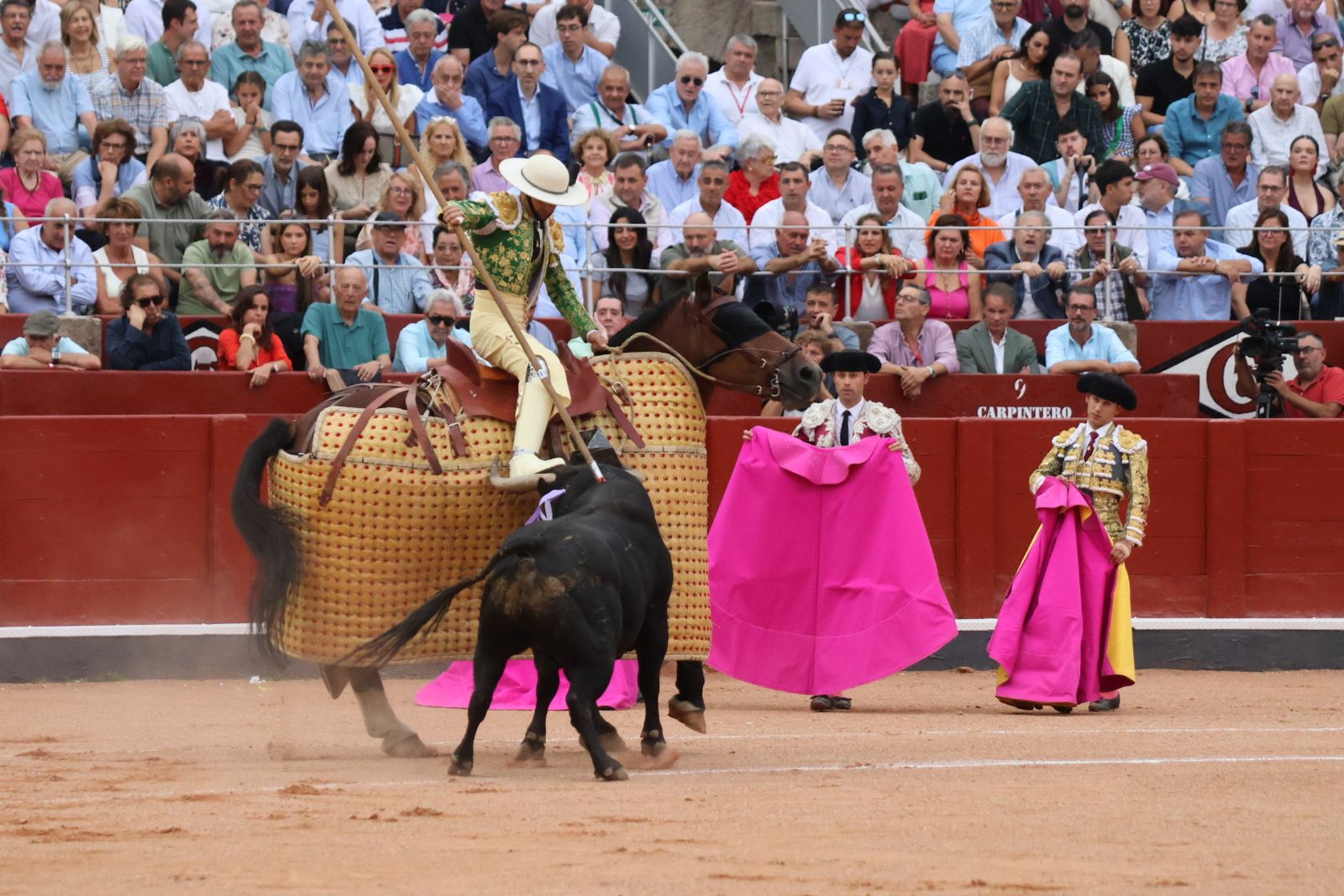 Ismael Martín, Marco Pérez y el aclamado regreso de Morante de la Puebla: su paso por La Glorieta en imágenes