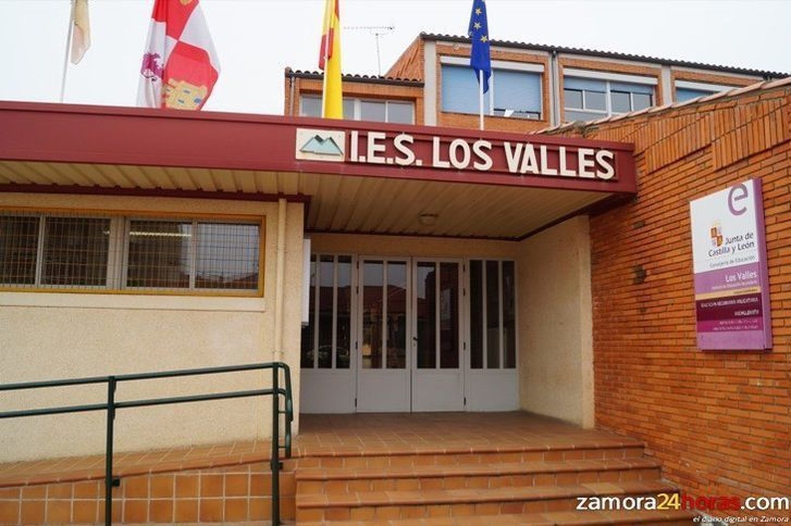 Los alumnos de primero de Bachillerato podrán recibir clases online de refuerzo