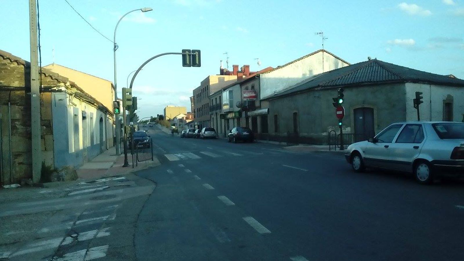 Travesía de Doñinos de Salamanca