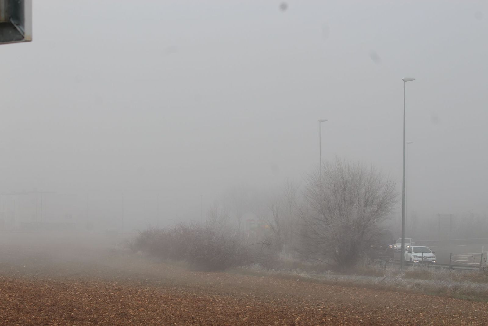 Niebla en Salamanca. Foto de archivo