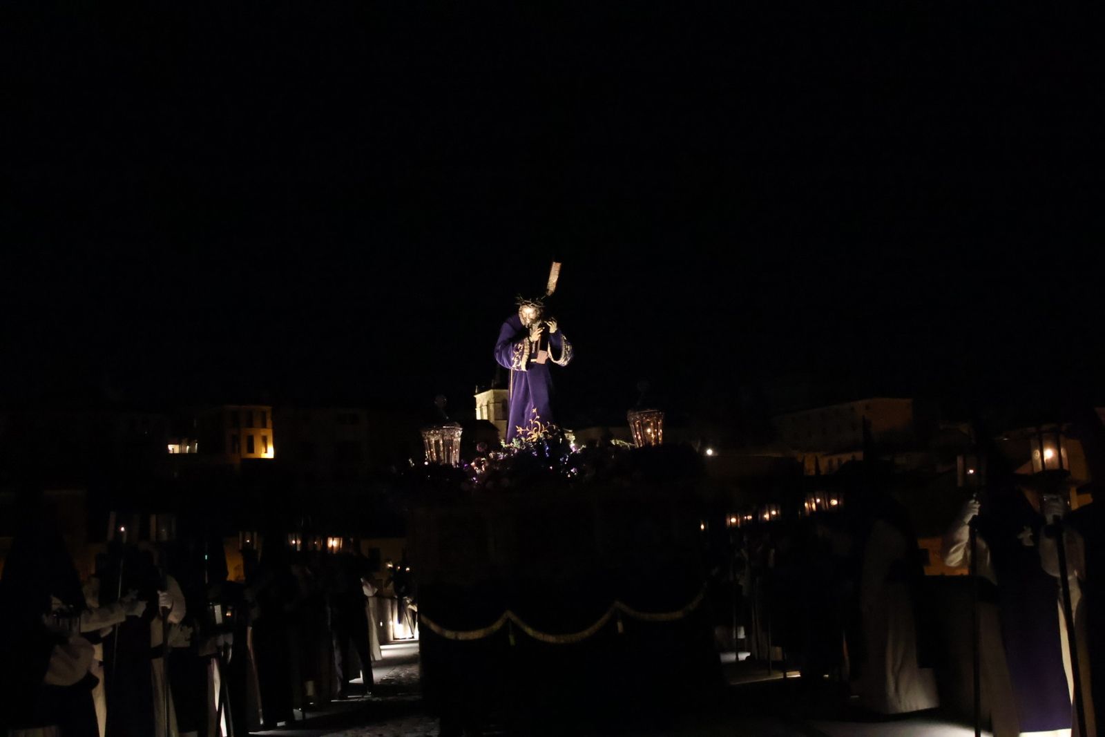 GALERÍA | Revive en imágenes la procesión de Jesús del Vía Crucis