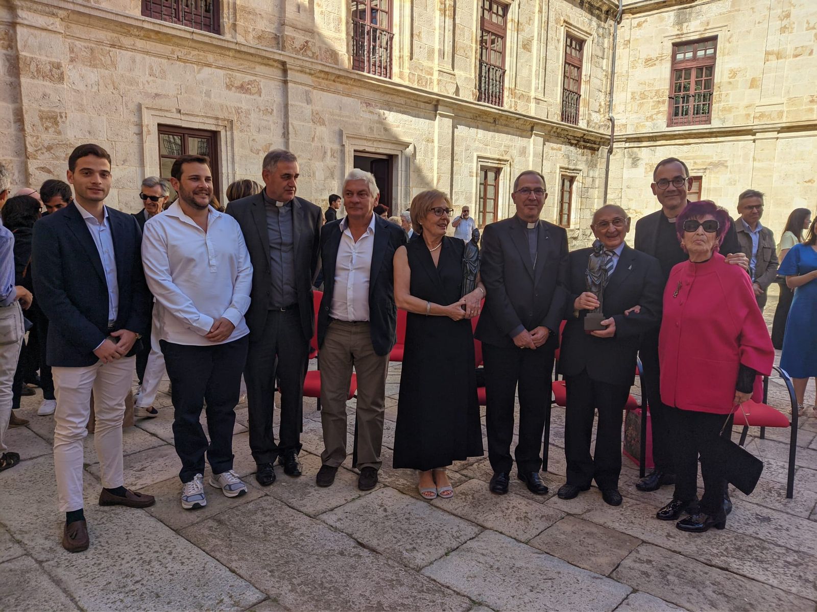 whatsapp-image-2023-10-07-at-13-24-08