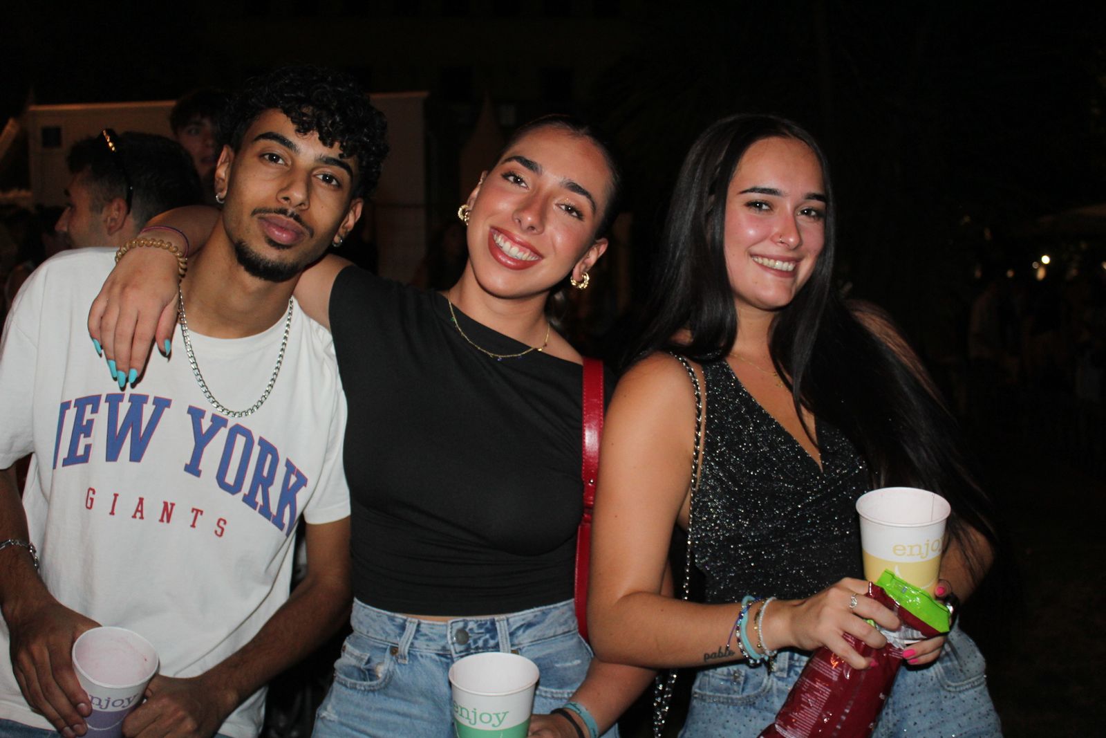 Ambiente en la Feria de Día en la tarde de este sábado