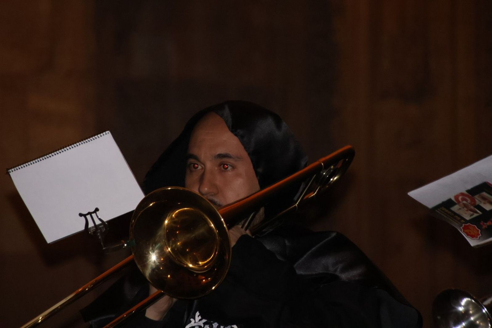 20230407230100-img-2018