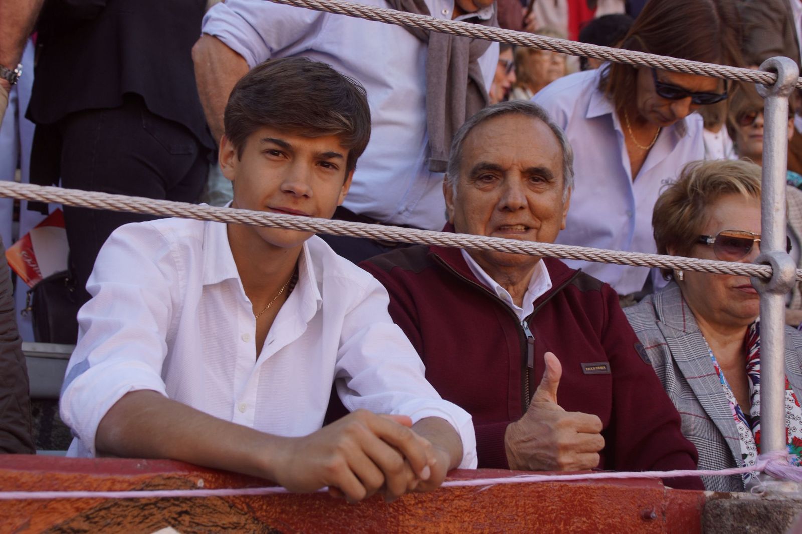 Así ha vivido la afición salmantina el adiós a la feria desde los tendidos: imágenes del ambiente en la corrida concurso