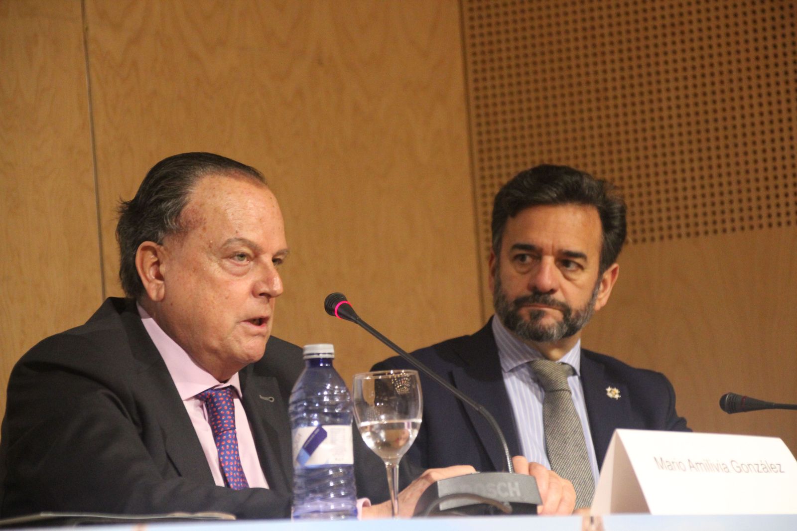  Mario Amilivia pronuncia en el Colegio Fonseca de la Universidad de Salamanca la conferencia inaugural del VI Congreso Internacional de Control Público y Lucha Contra la Corrupción