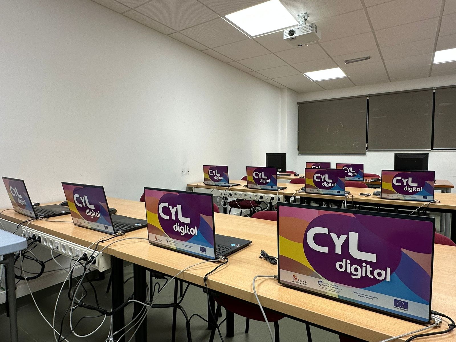 Aula digital CyL en Villamayor