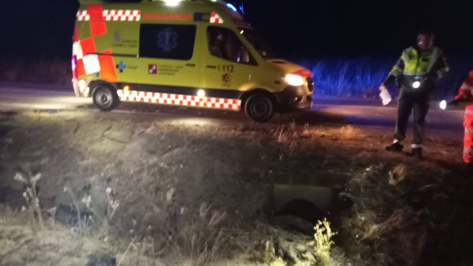 Accidente. Ambulancia. Noche.