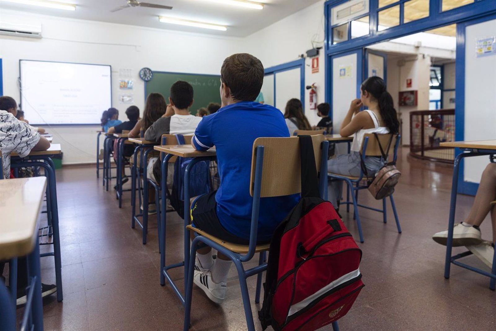 Docentes dando clase. Foto EP Docentes dando clase. Foto EP