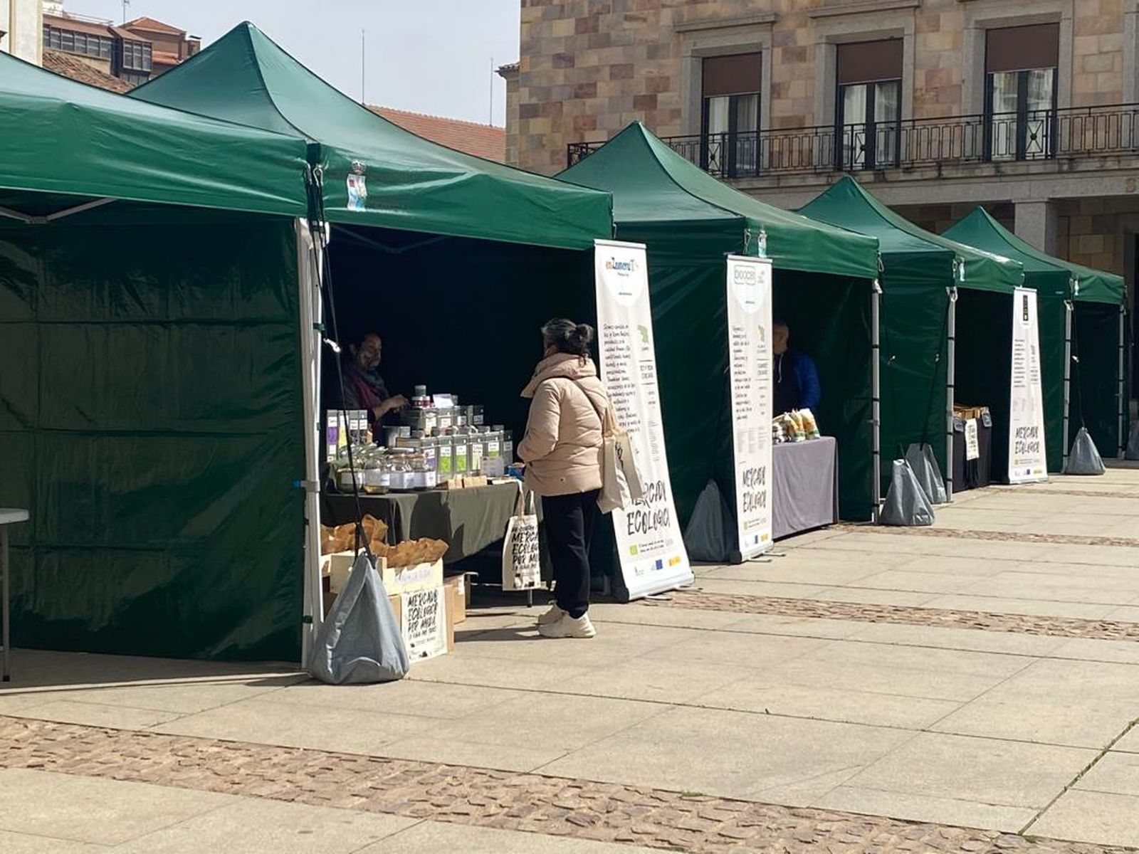 Mercado Ecológico en Zamora Foto: M.L Mercado Ecológico en Zamora Foto: M.L