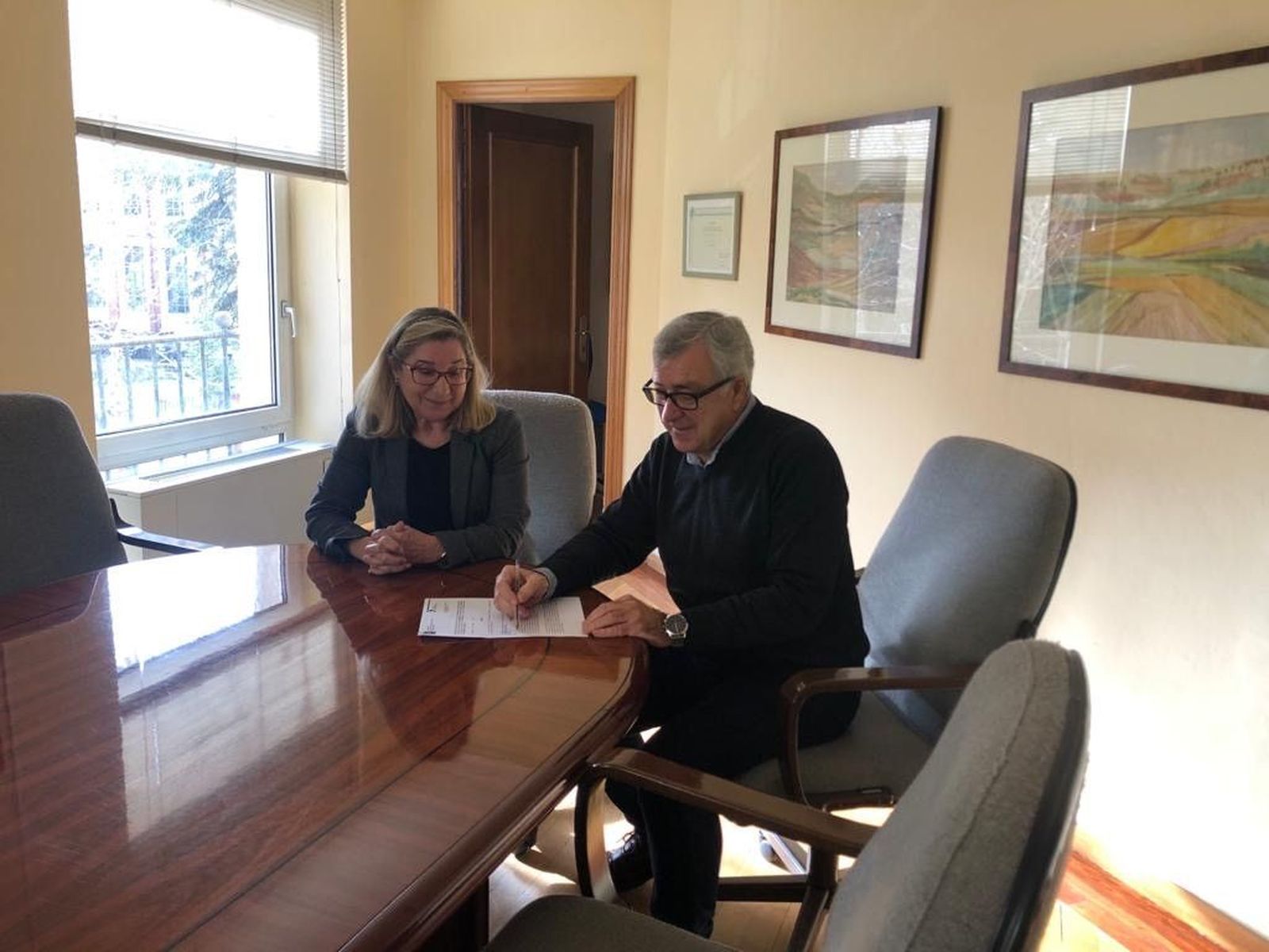 Ayto. Puebla de Sanabria INSS firma cesión solar 17 01 2020