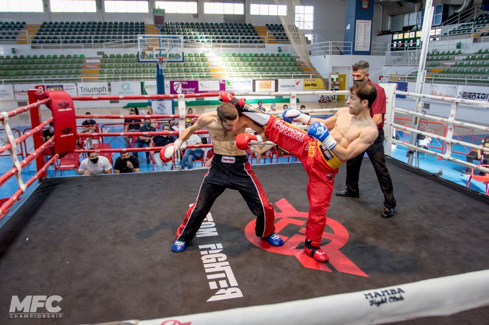 Manu García Sánchez, en una acción de su combate.