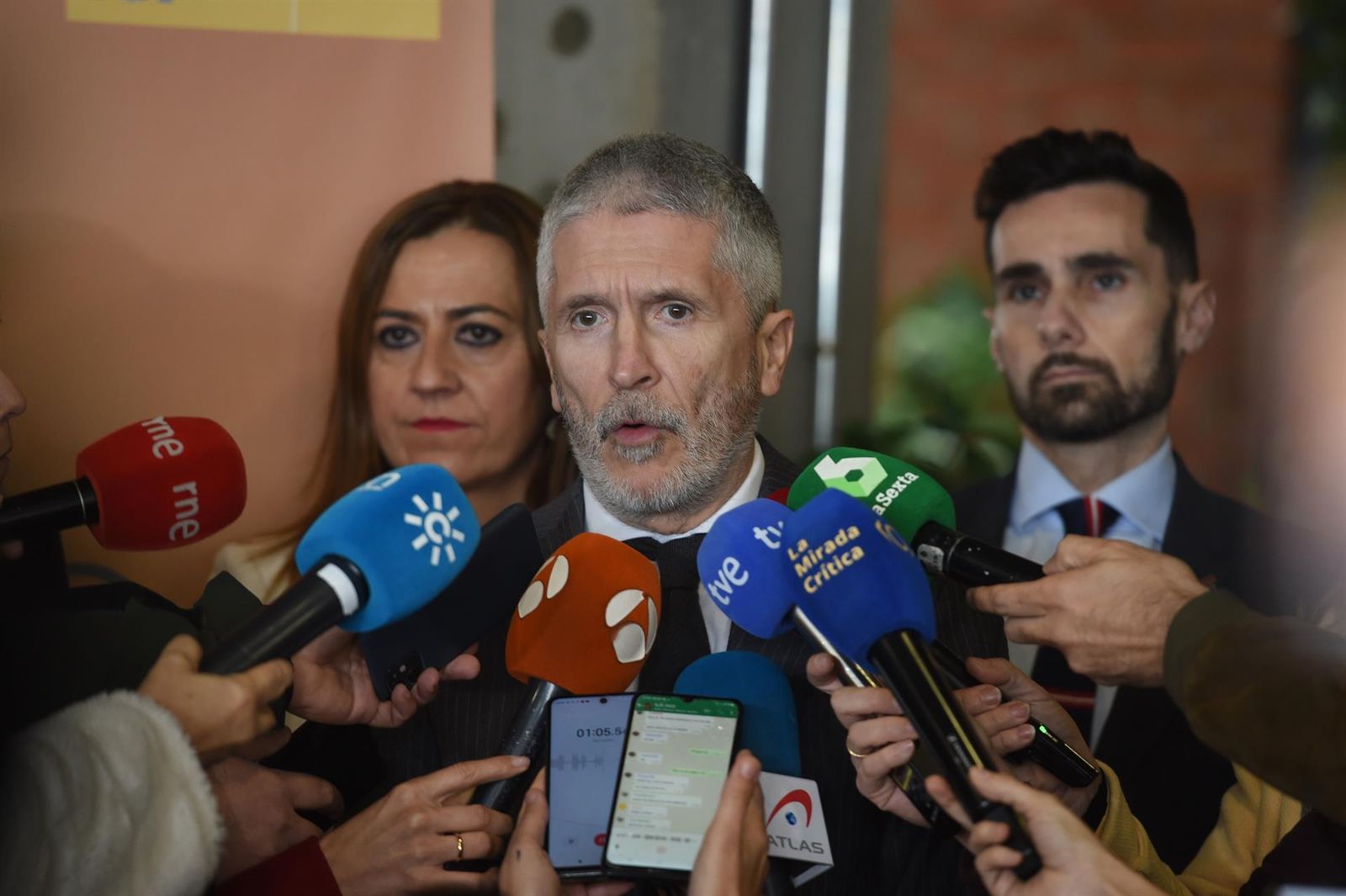 El ministro del Interior, Fernando Grande Marlaska, en el acto de entrega de medallas al Mérito de Protección Civil | Foto de Gustavo Valiente - Europa Press