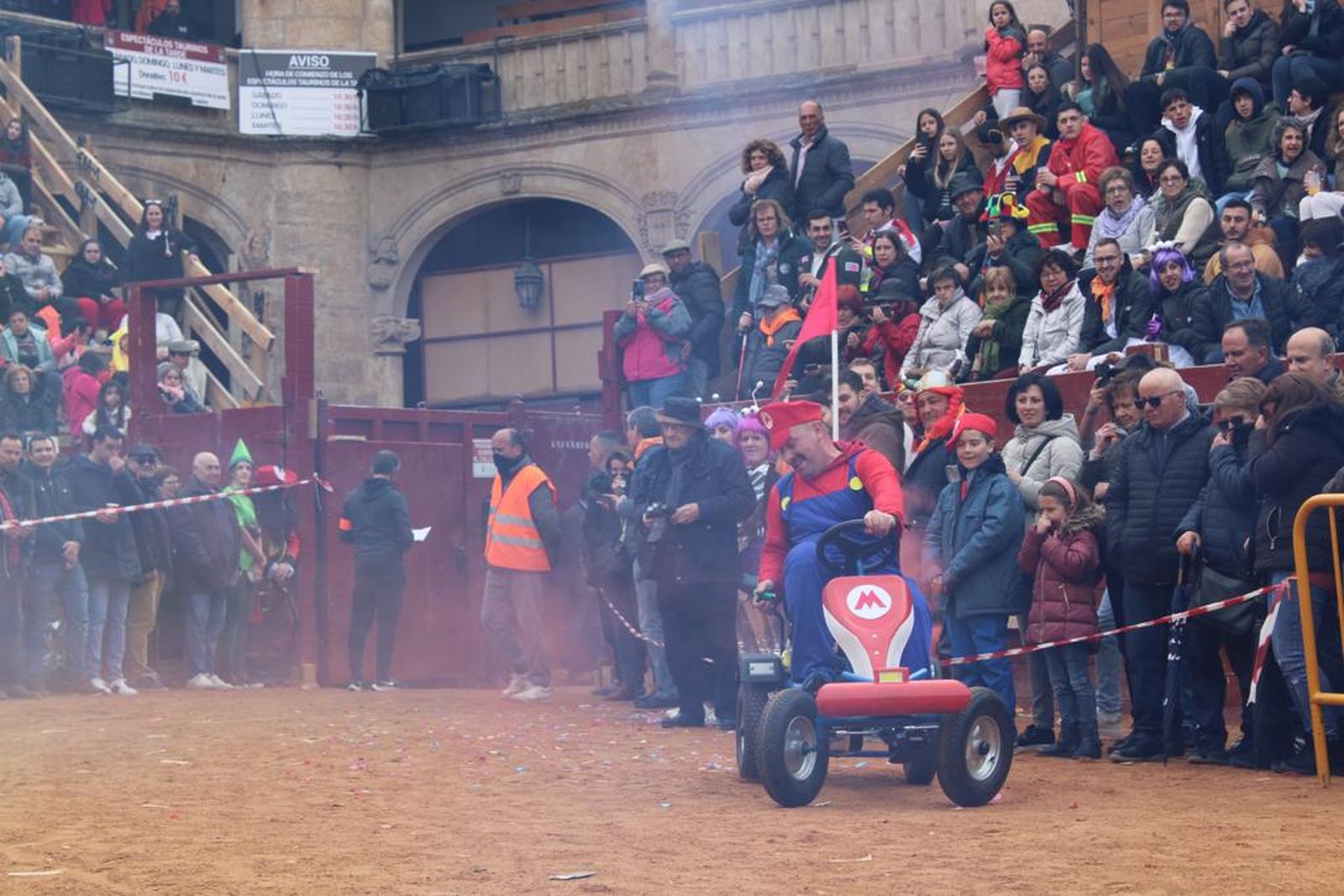 disfraces-del-sabado-de-carnaval-en-ciudad-rodrigo-39