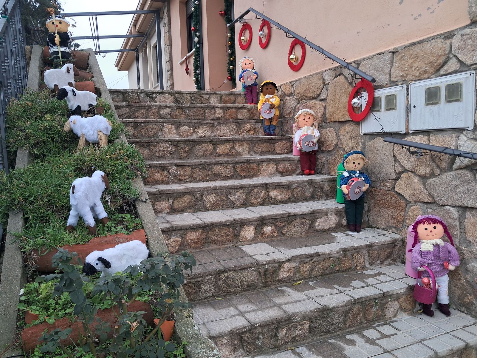 R.G.S. - Decoración navideña en una vivienda de Ledesma (2).jpg