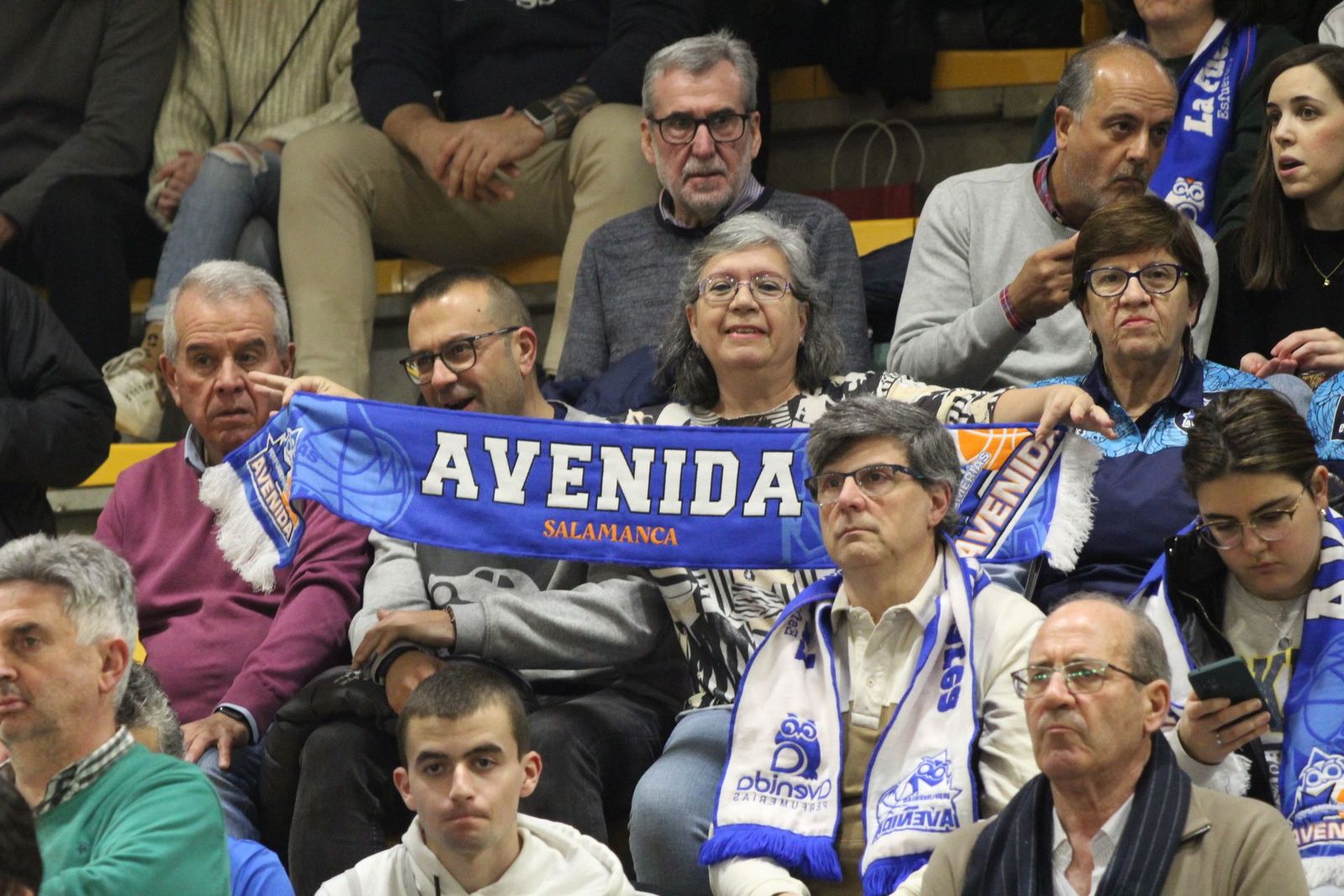 Perfumerías Avenida - Uni Gyor