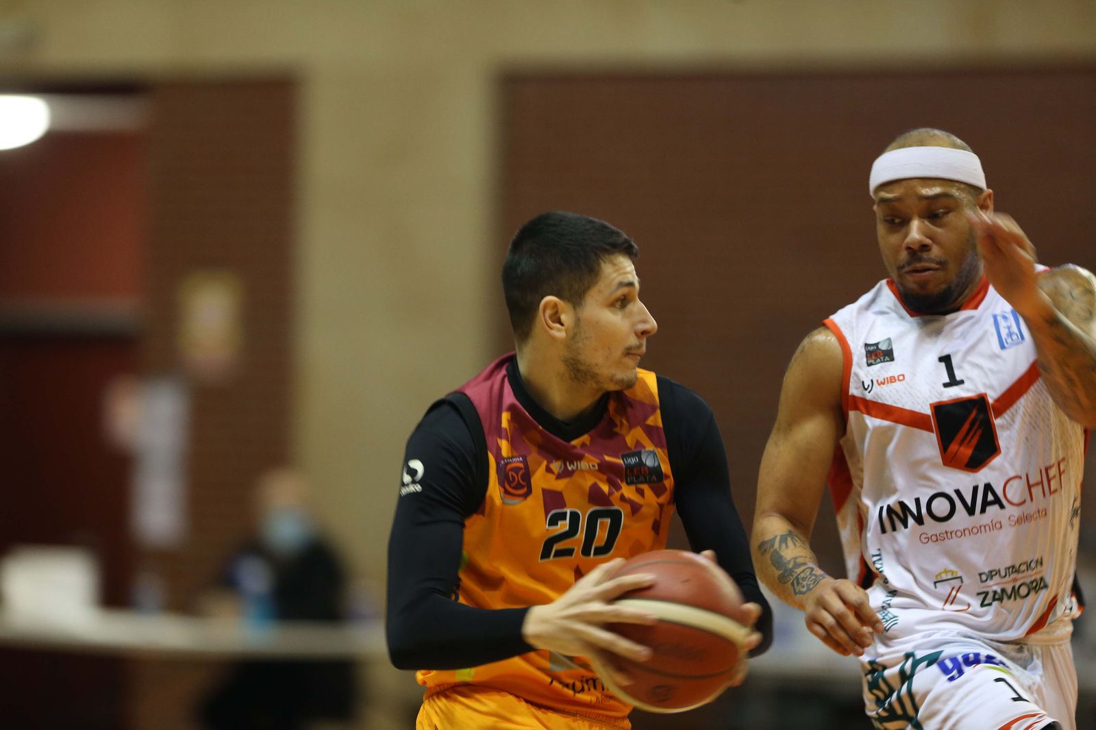 Mulero, en una acción ofensiva ante CB Zamora.