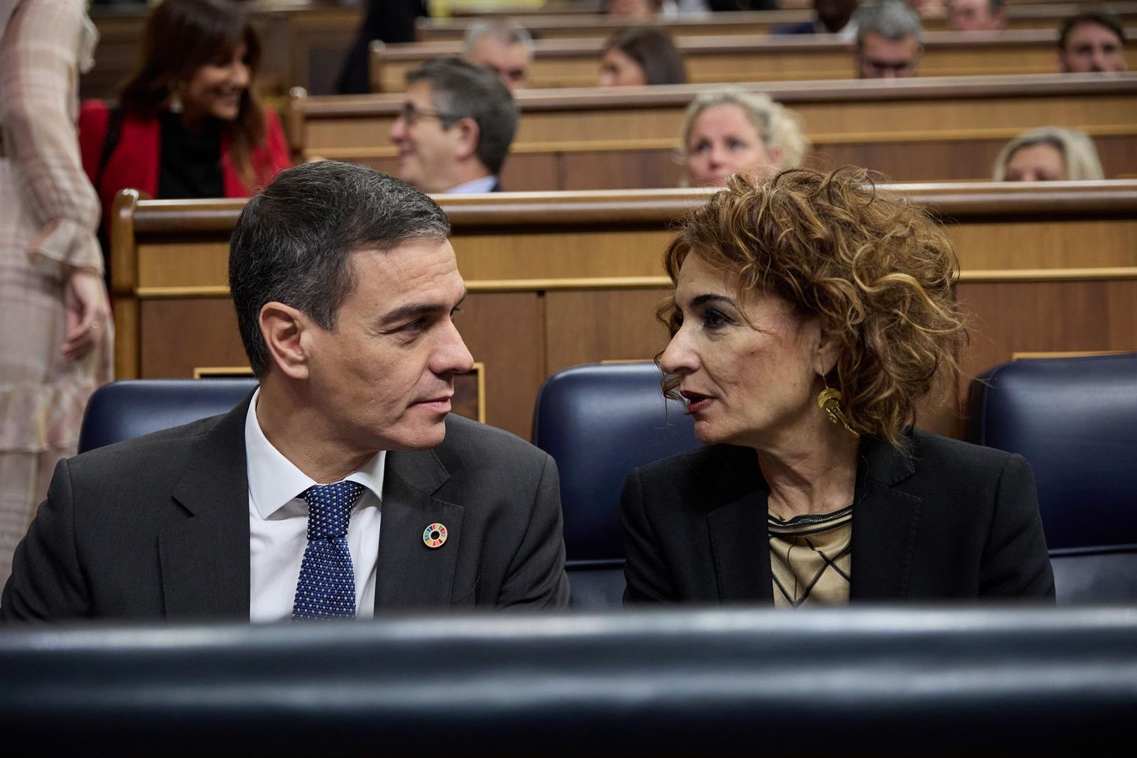 El presidente del Gobierno, Pedro Sánchez y la vicepresidenta primera y ministra de Hacienda, María Jesús Montero. EP El presidente del Gobierno, Pedro Sánchez y la vicepresidenta primera y ministra de Hacienda, María Jesús Montero. EP