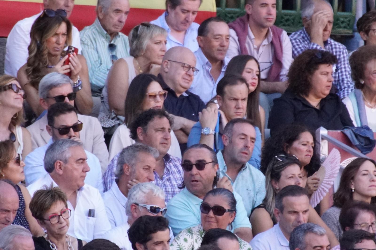 Así ha vivido la afición de La Glorieta el primer cartel de figuras de la feria: imágenes del ambiente en los tendidos y en el patio de cuadrillas