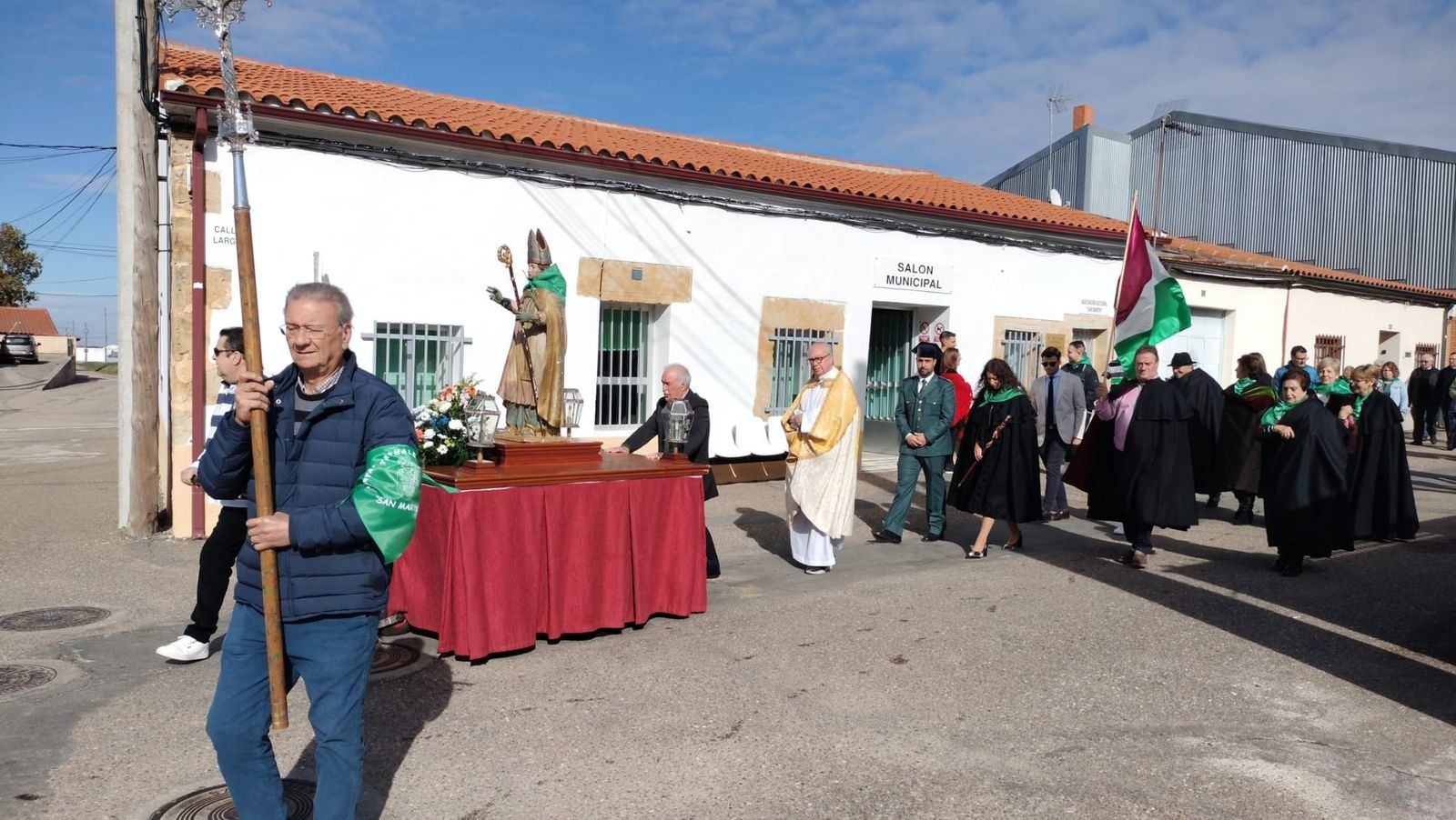 Procesión de San Martín en Cazurra.