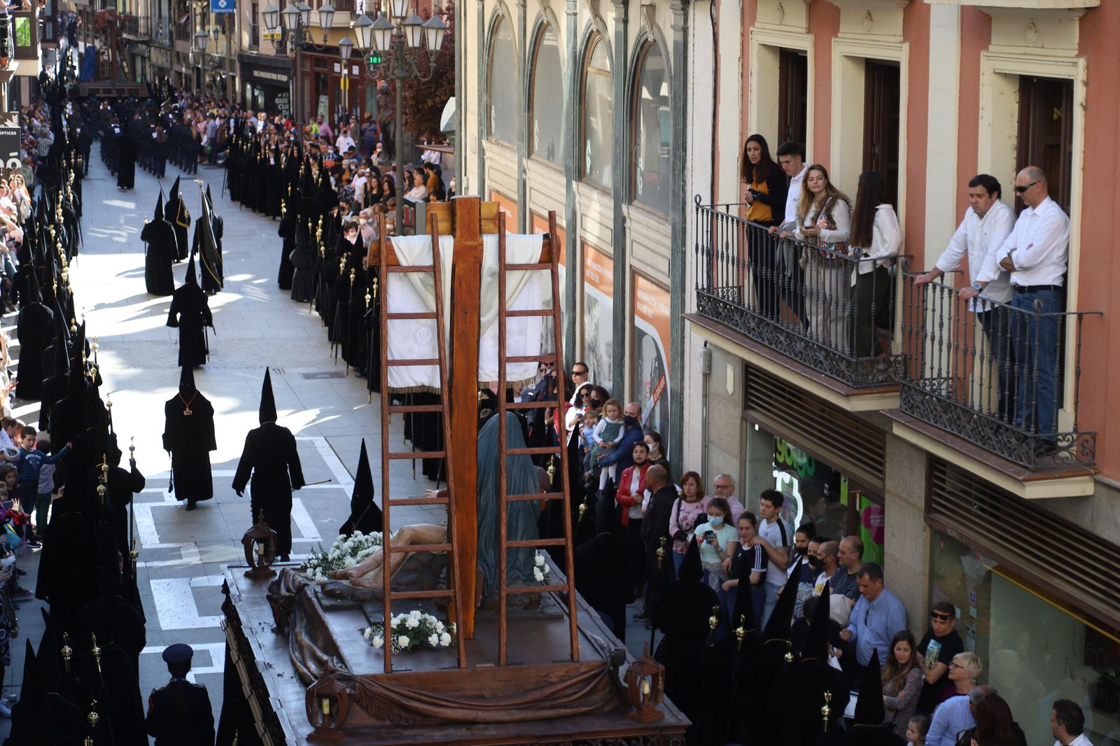 procesion-del-santo-entierro-foto-maria-lorenzo-25