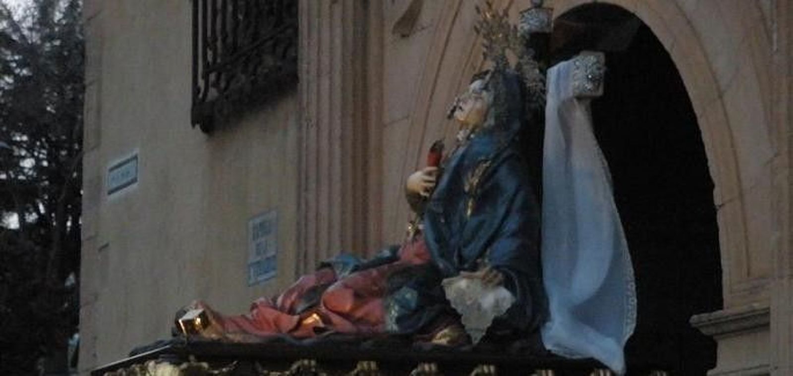 Pilar Hernández realizará la Llamada de Honor del Viernes de Dolores