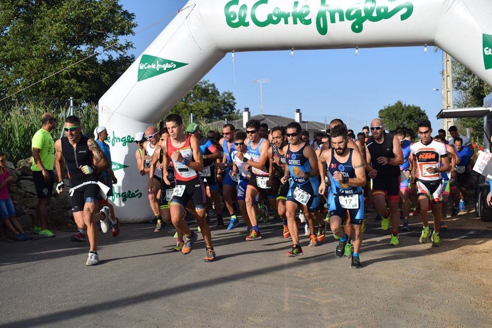 Aldearrodrigo disfrutó de su primer Duatlón