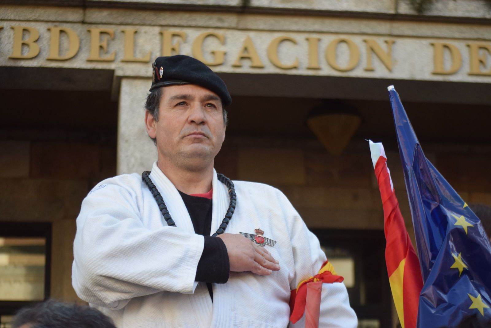 concentracion-del-pp-contra-la-amnistia-50