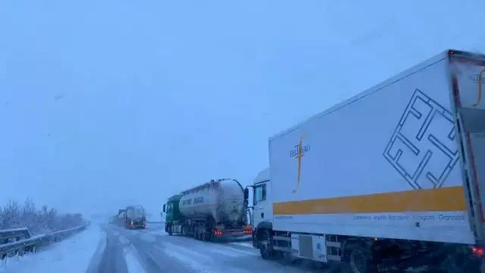 Imagen de archivo de camiones embolsados-EP