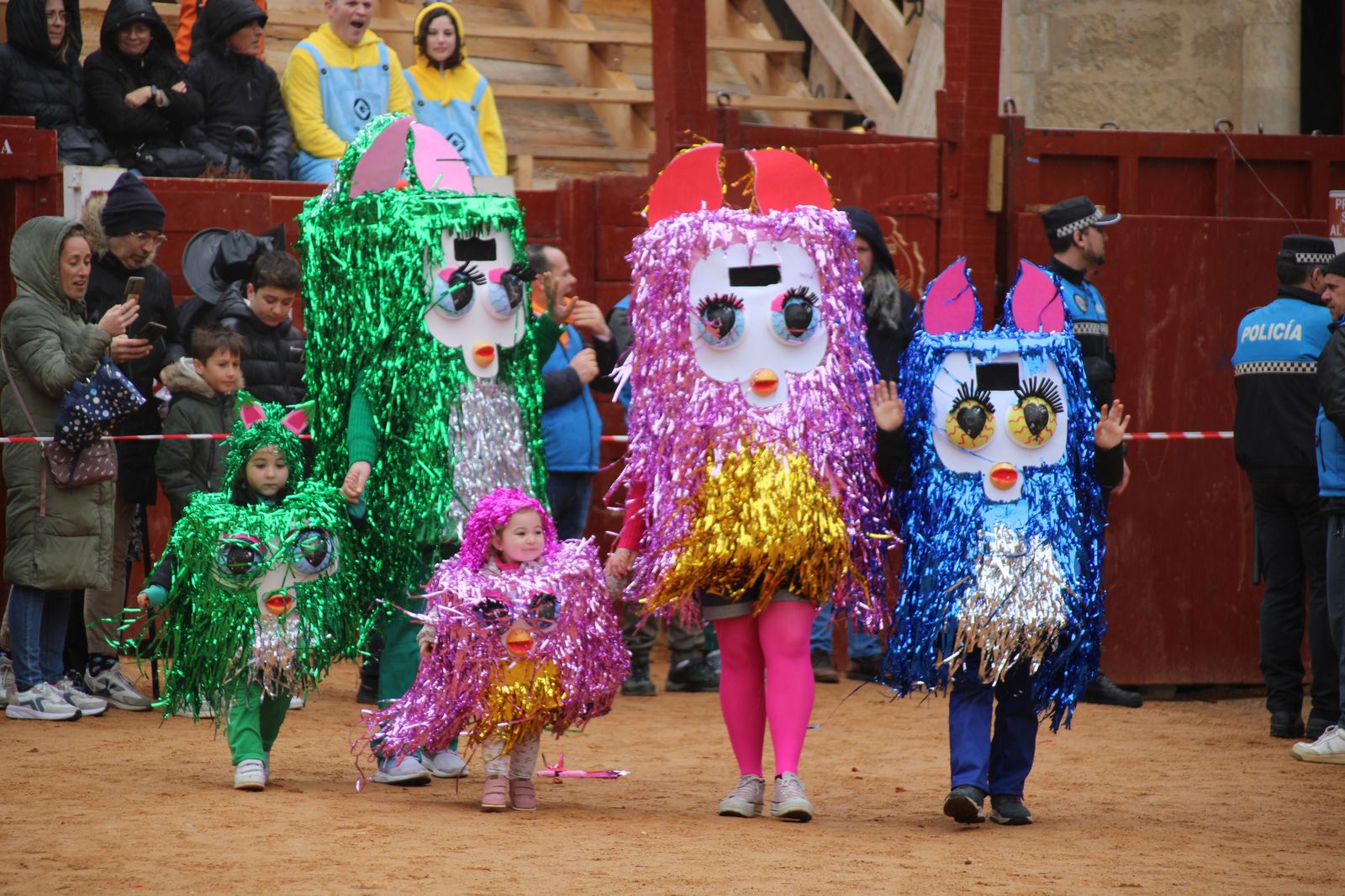 desfile-disfraz-callejero-sabado-carnaval-ciudad-rodrigo-2025-11