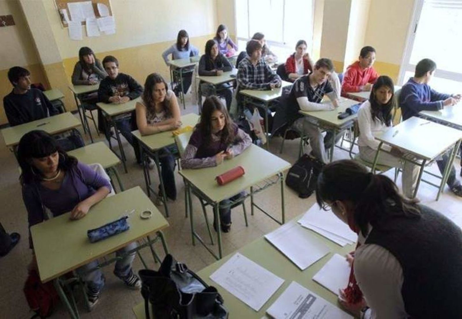 Los docentes denuncian que acumulan una pérdida de poder adquisitivo que supera el 25%