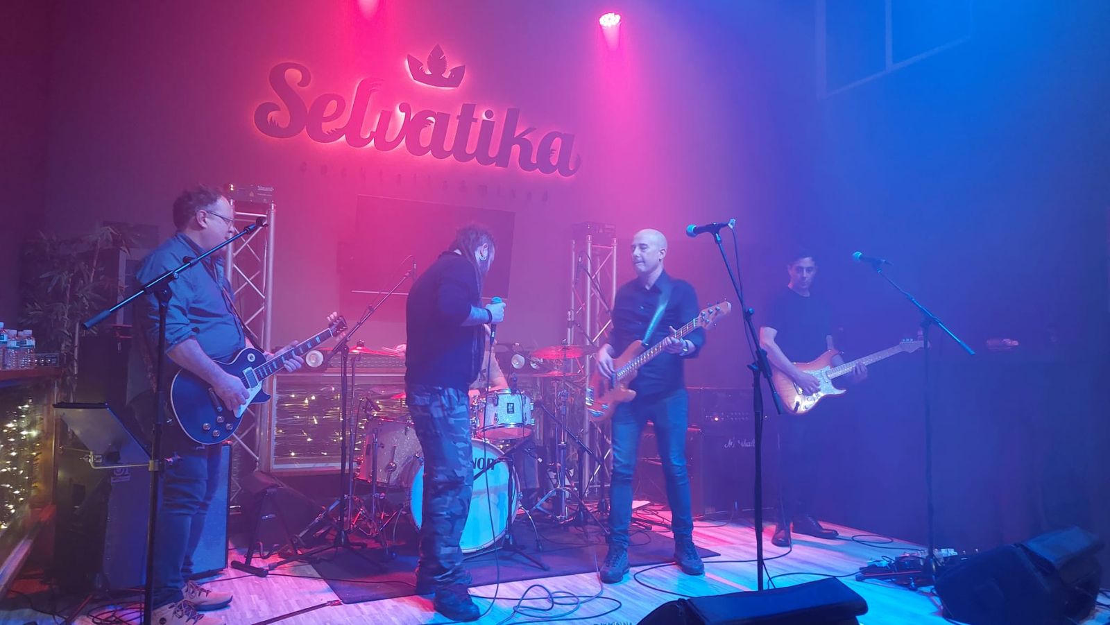 fhlim-en-la-sala-selvatika-6