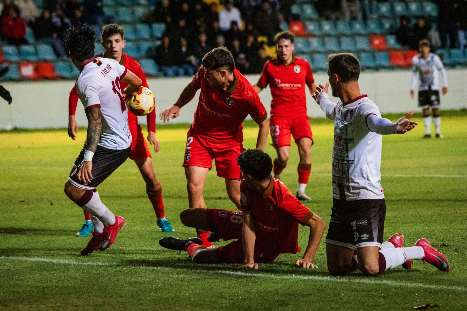 Salamanca CF UDS – Burgos Promesas. Estadio Helmántico