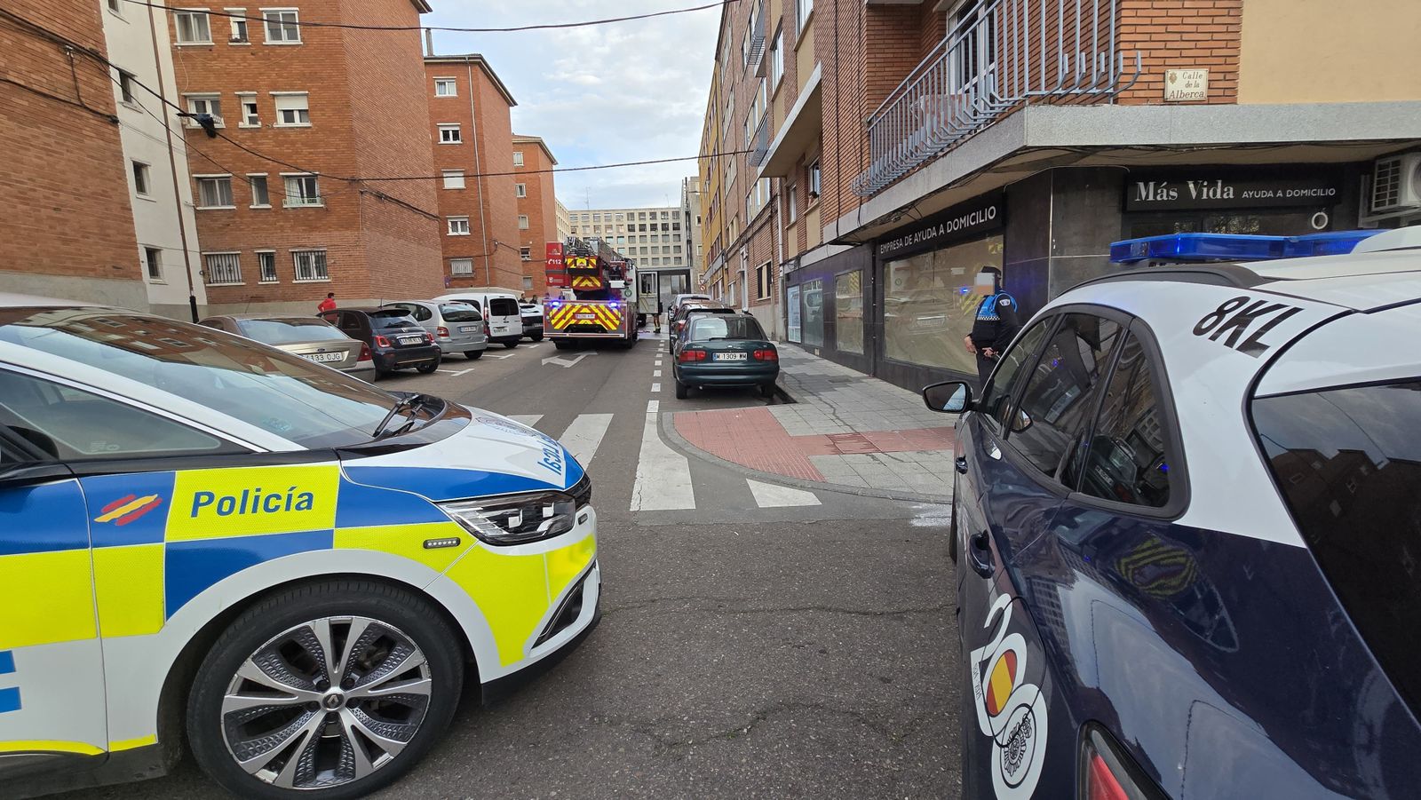 whatsapp-image-2025-04-10-at-20-03-01