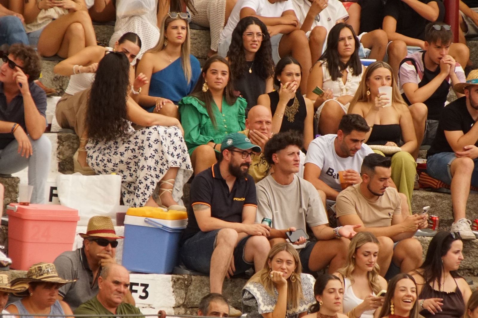 Javier Castaño se despide de Guijuelo y Damián Castaño, su hermano, e Ismael Martín salen a hombros en Guijuelo