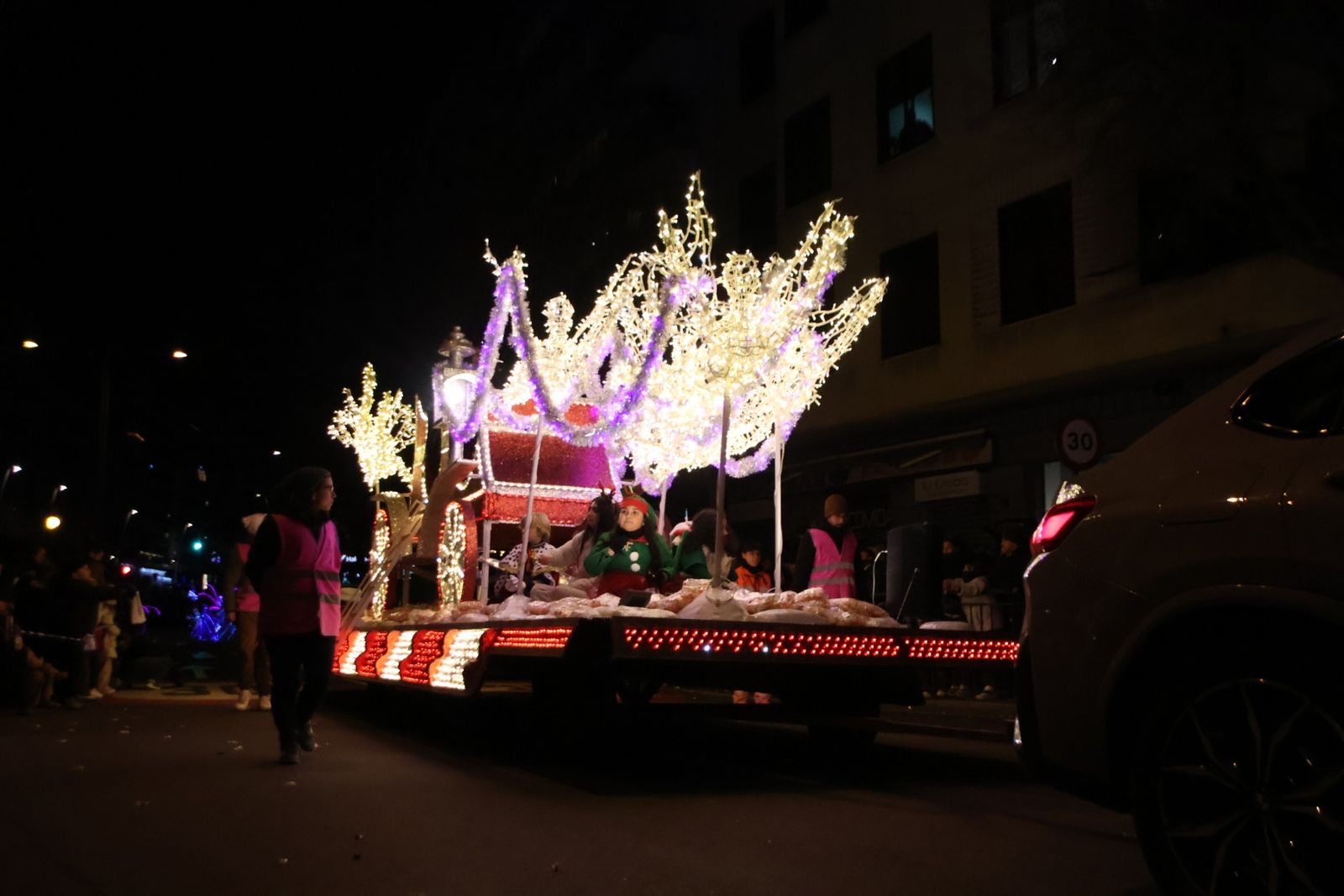Los Reyes Magos recorren las calles de Salamanca en la Cabalgata 2026