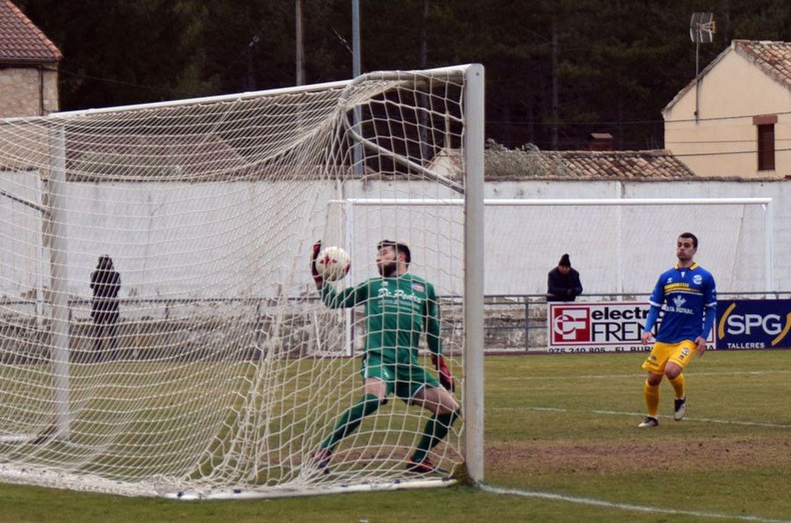 Gol fantasma carlos ramos