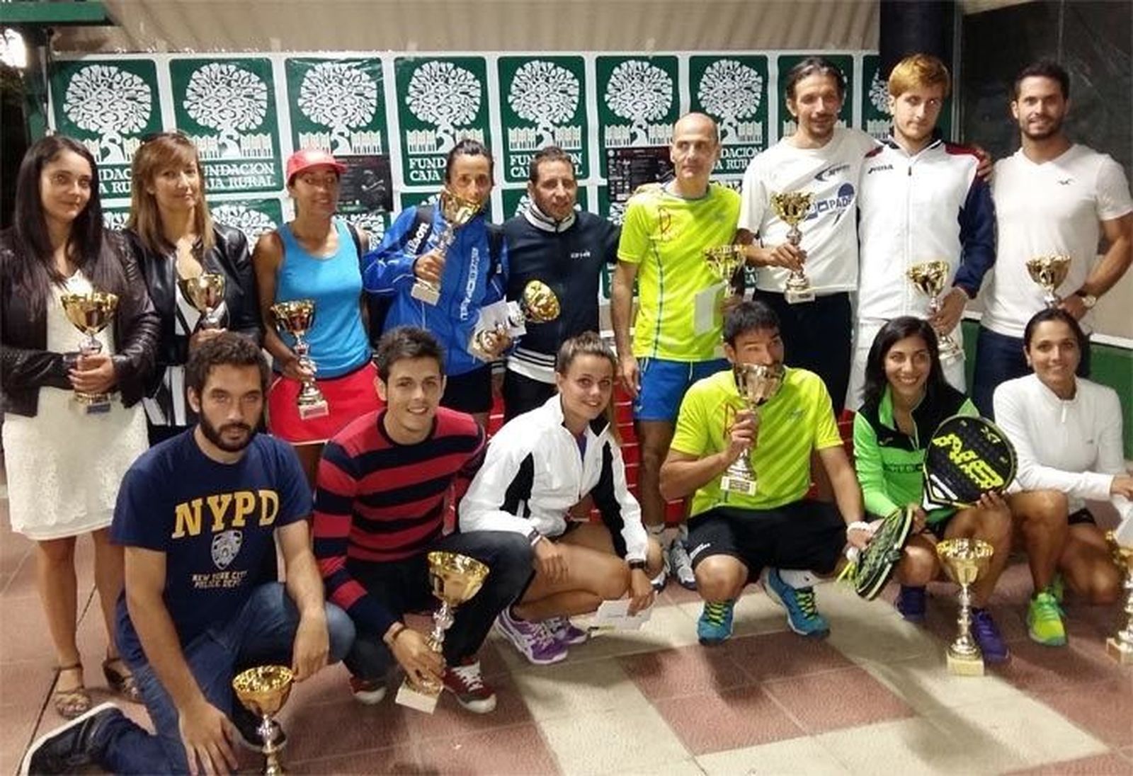 El Club Náutico alcanza la undécima edición de su torneo de pádel