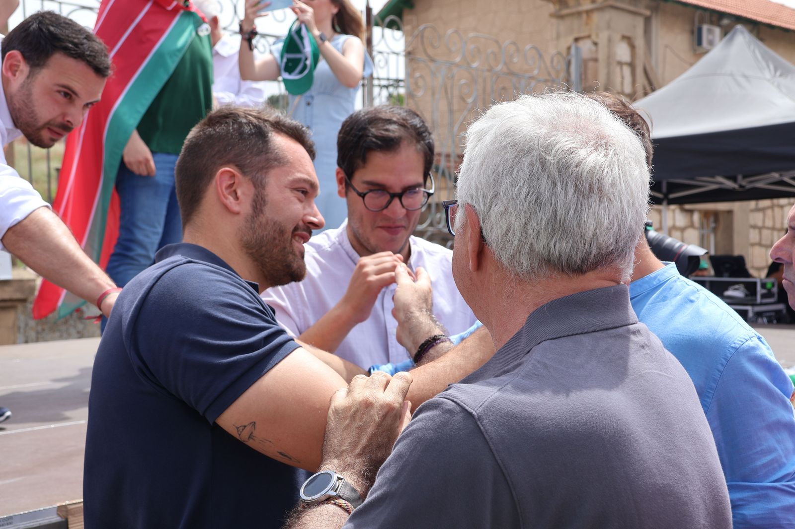 manifestacion-contra-la-perida-de-servicios-de-ave-105