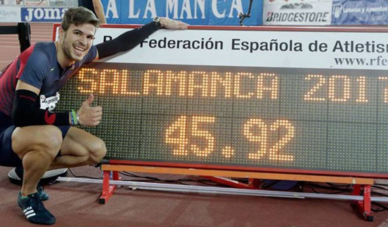 Óscar Husillos récord detail