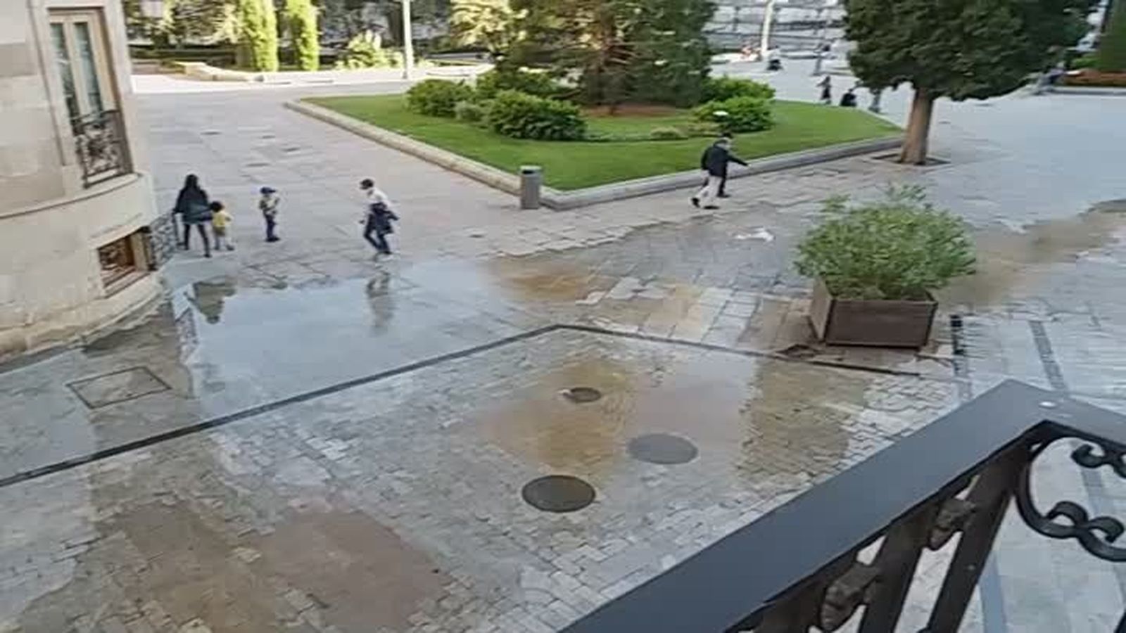 WhatsApp Video 2020 10 09 at 22.08.51 (1)