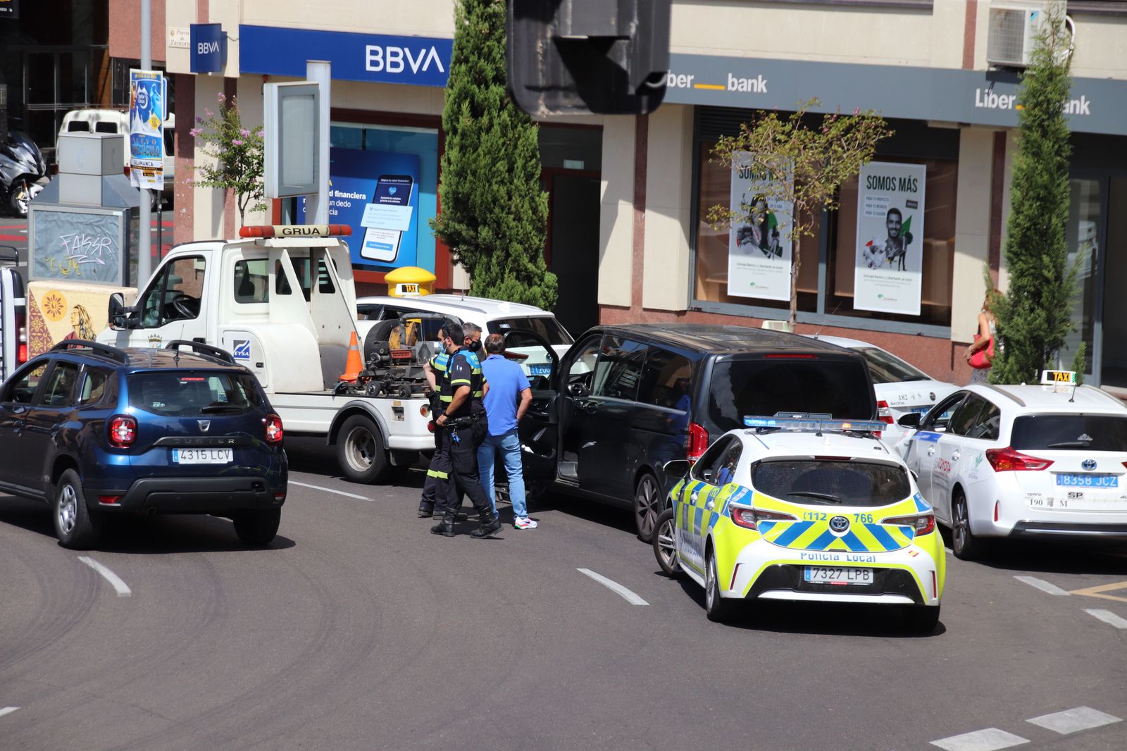 rotonda-puerta-zamora-3