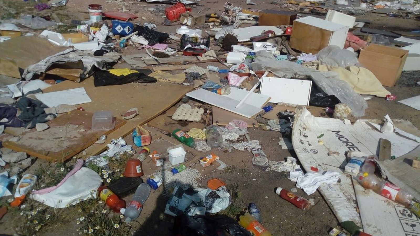 Vertedero en Vistahermosa 