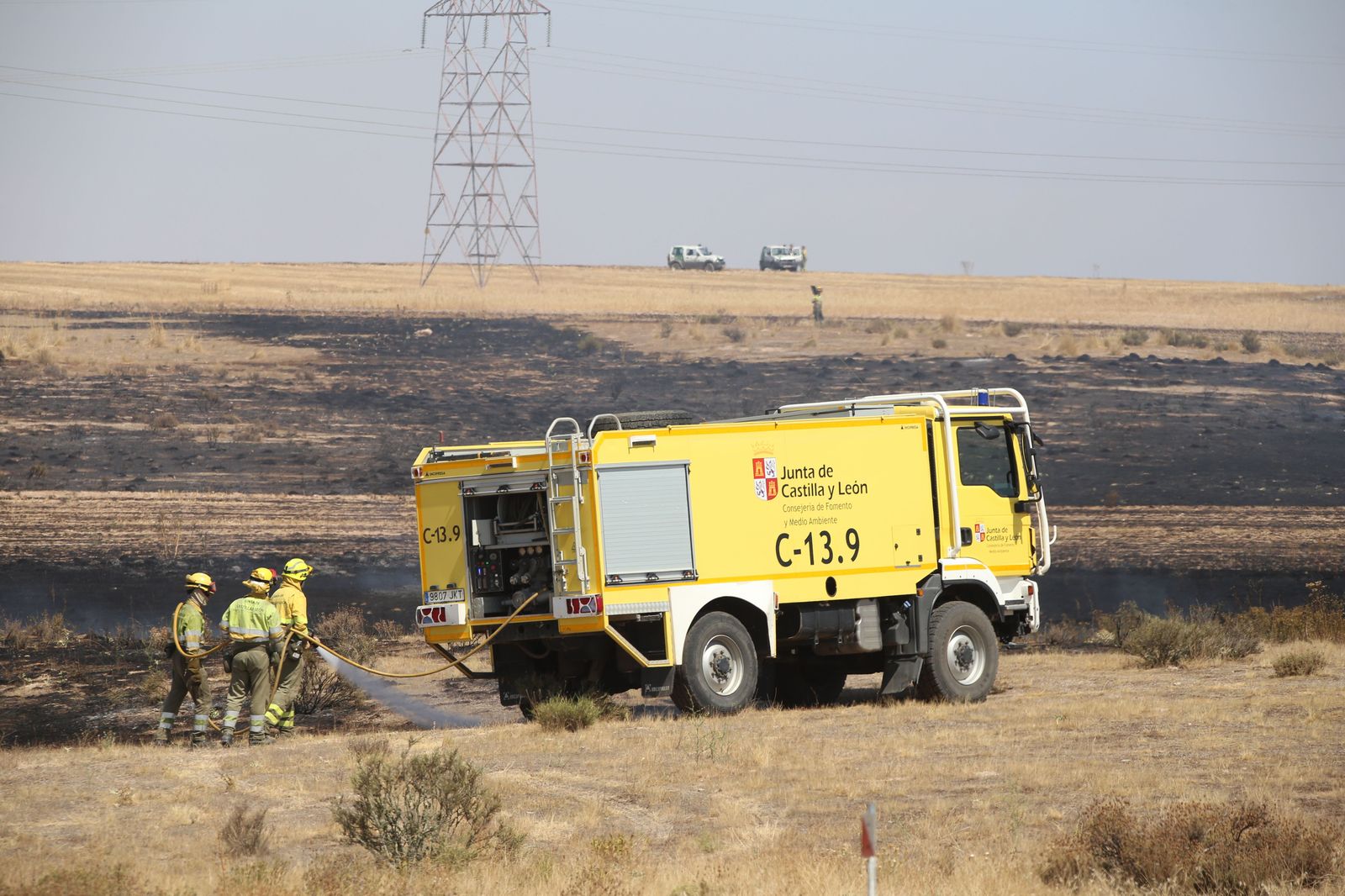 incendio-entre-muelas-del-pan-y-villaseco-foto-jl-leal-ical-1