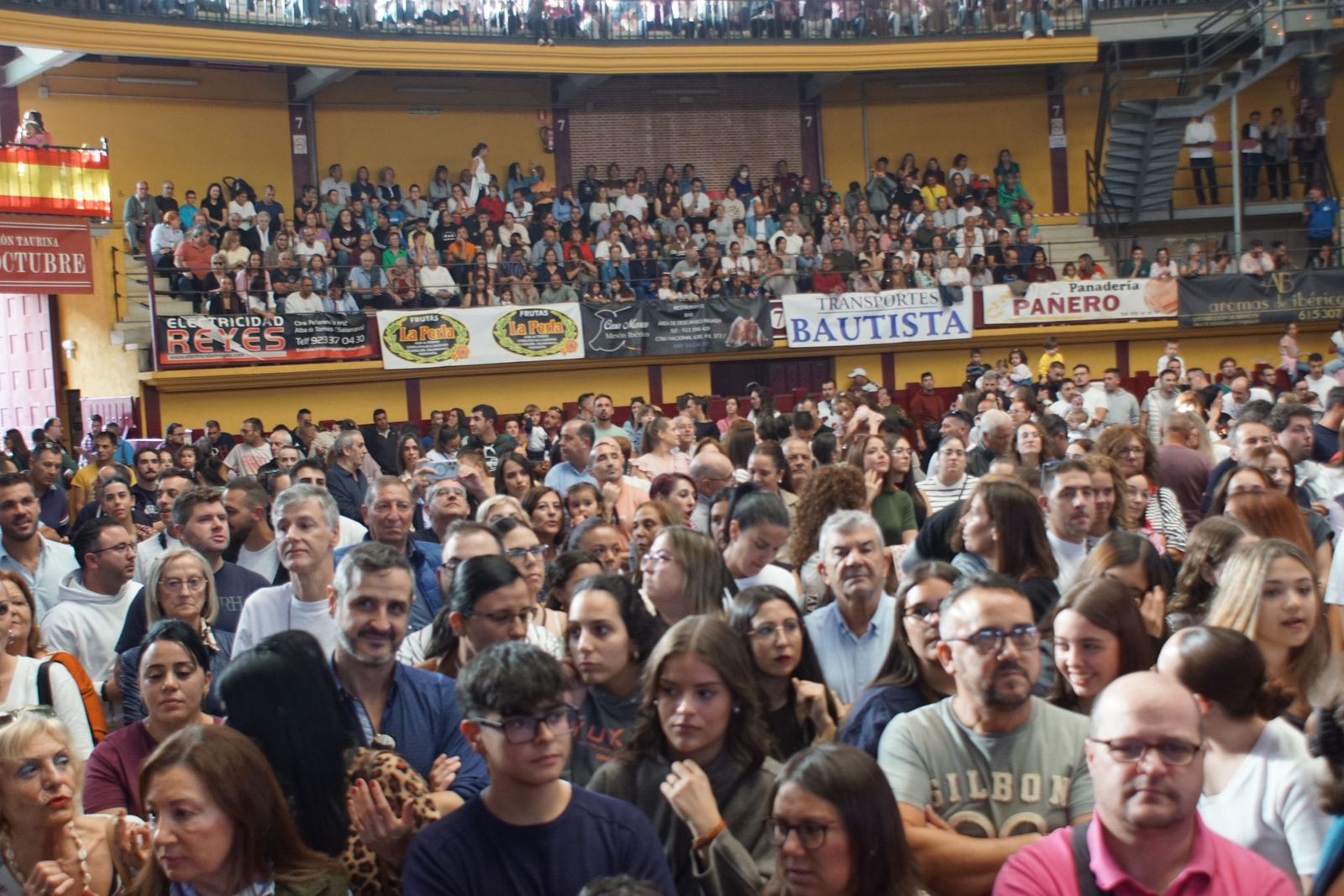 Emoción y creatividad en la primera cita del Play Back infantil en Alba de Tormes