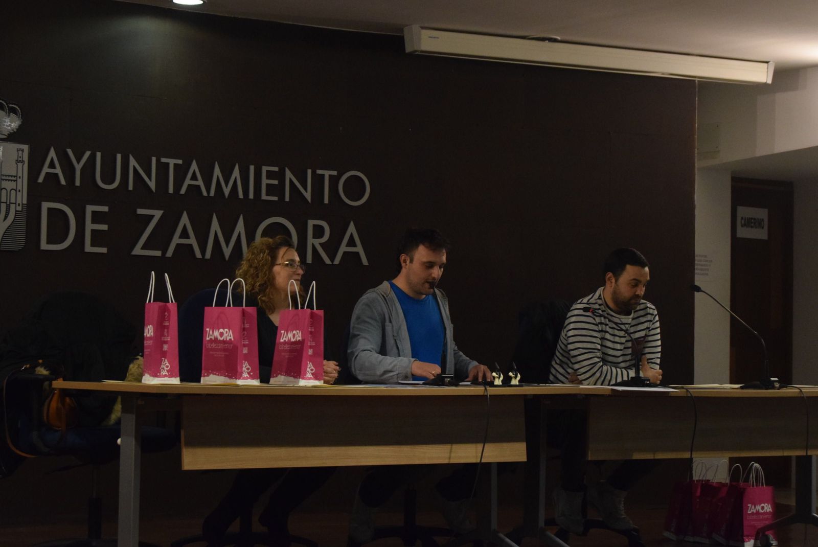 entrega-de-premios-del-concurso-de-dibujo-de-luz-penitente-1